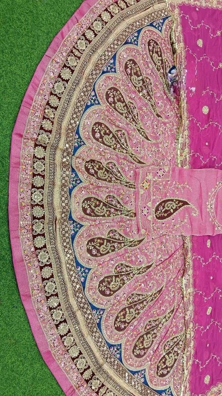 ✨Maharani Premium 3.5 Meter Gher Lehenga Suit with Vintage Zari Work✨ - Image 7