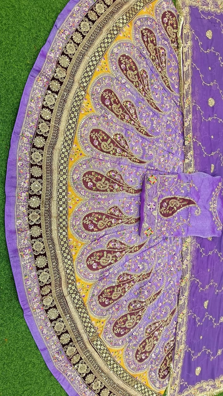 ✨Maharani Premium 3.5 Meter Gher Lehenga Suit with Vintage Zari Work✨ - Image 5