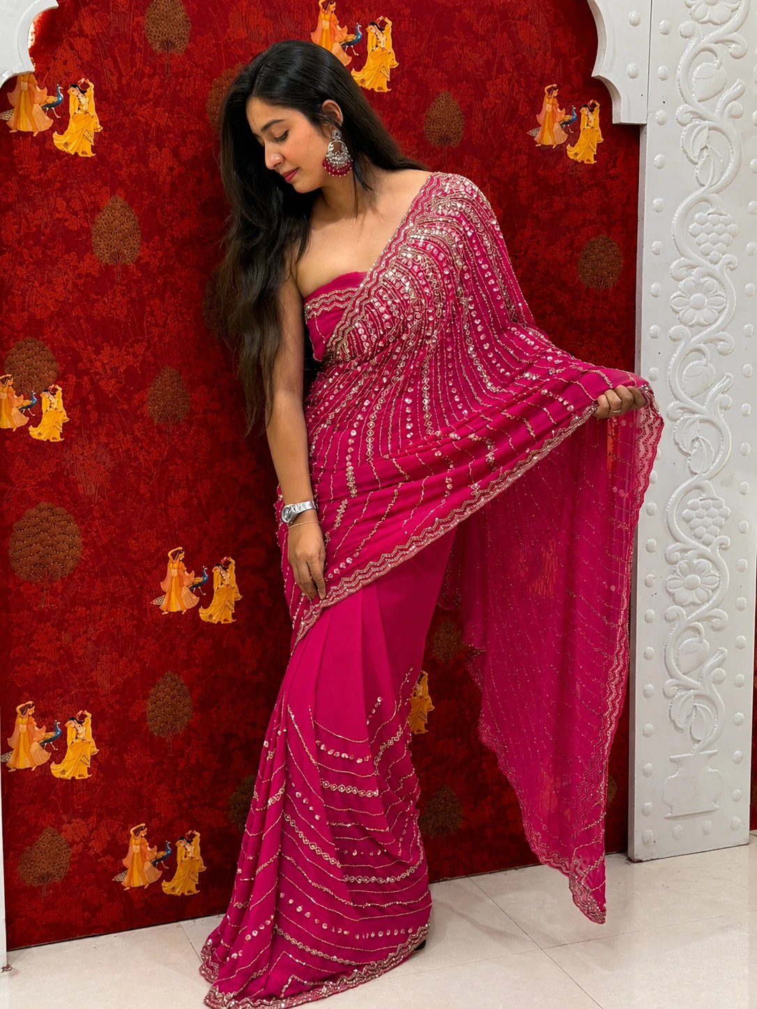 Surajmukhi Elegance Saree