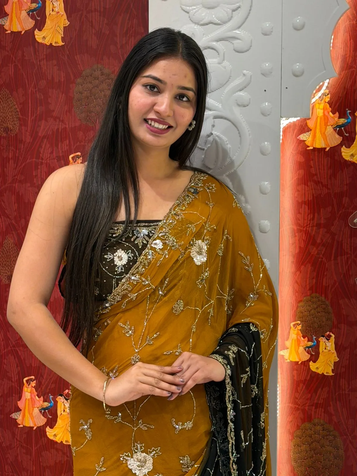 Sequence Flowers Saree - Image 3
